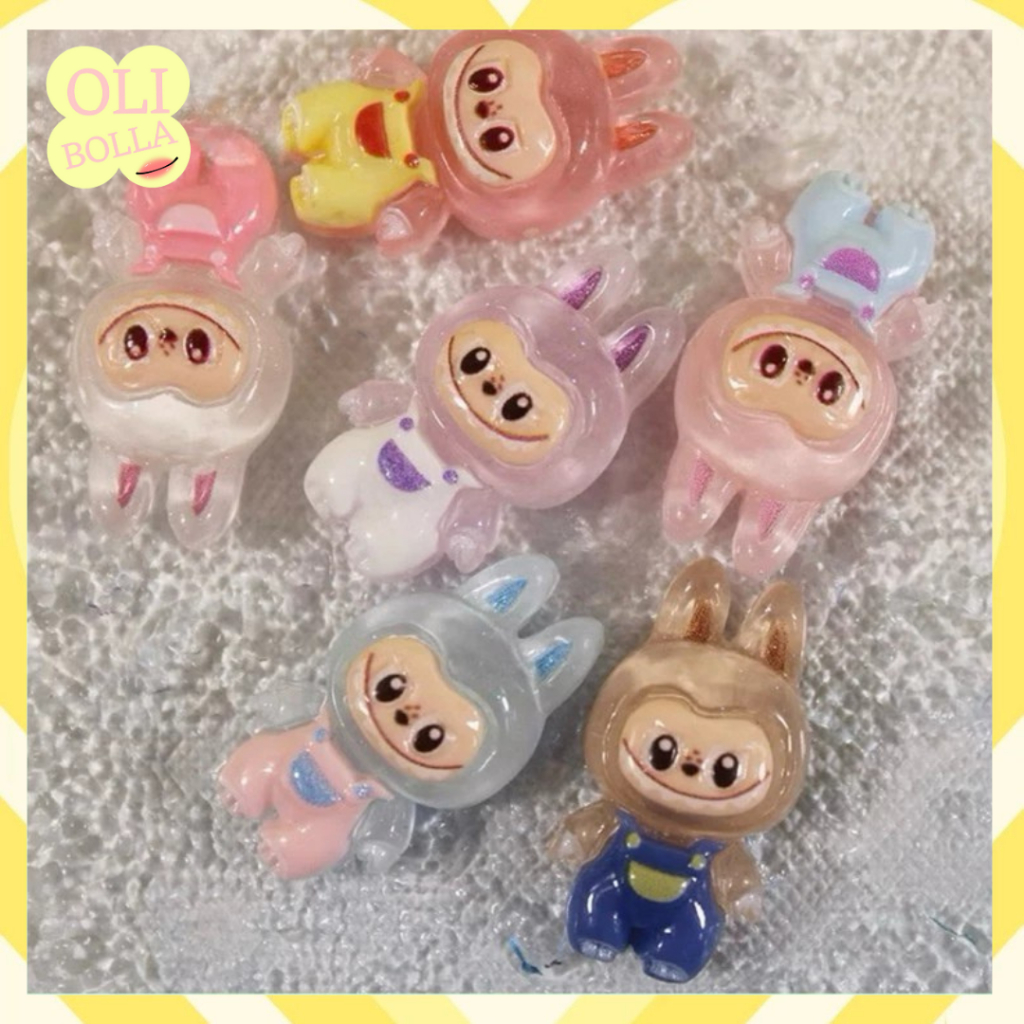 

Stiker 3D Resin Clay Motif Labubu Lucu Aksesoris DIY Gantungan Botol Minum Case Hp 3D-023