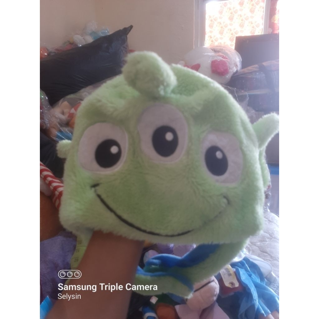 topi boneka alien toy story ori disney