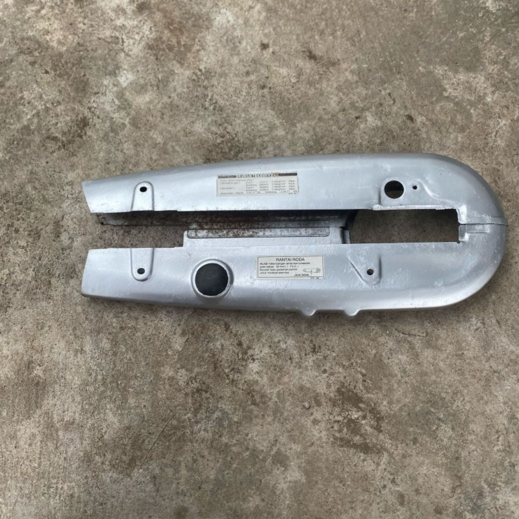 Katengkas Keteng Pelindung Rantai Honda Kirana 125 Original
