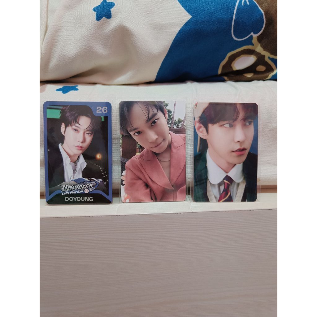 CLEAR SALE PC/PHOTOCARD/POSTCARD DOYOUNG NCT 127 OFFICIAL SEASON GREETINGS & SANRIO [BACA DESKRIPSI]
