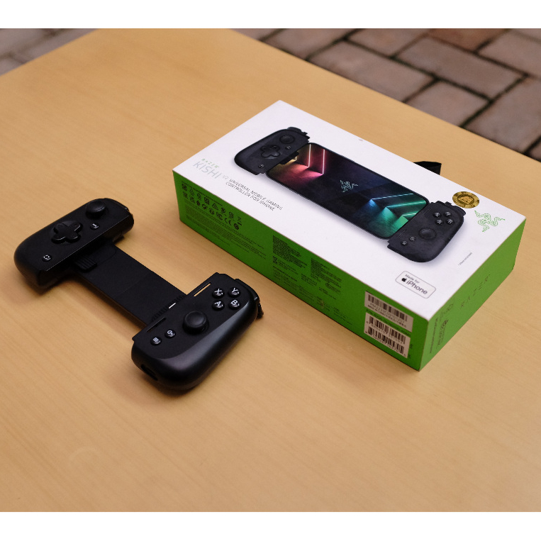 Razer Kishi V2 for iPhone – SECOND