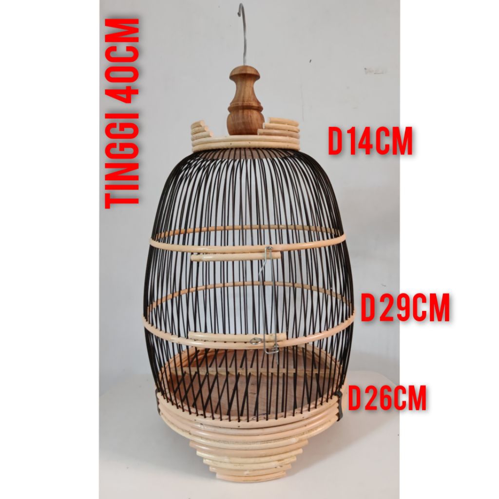 SANGKAR BURUNG KECIL DARI BAMBU DAN ROTAN