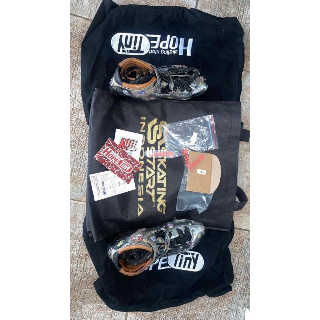 SKATING START HOPE TINY SILVER SIZE 33 (22 CM)