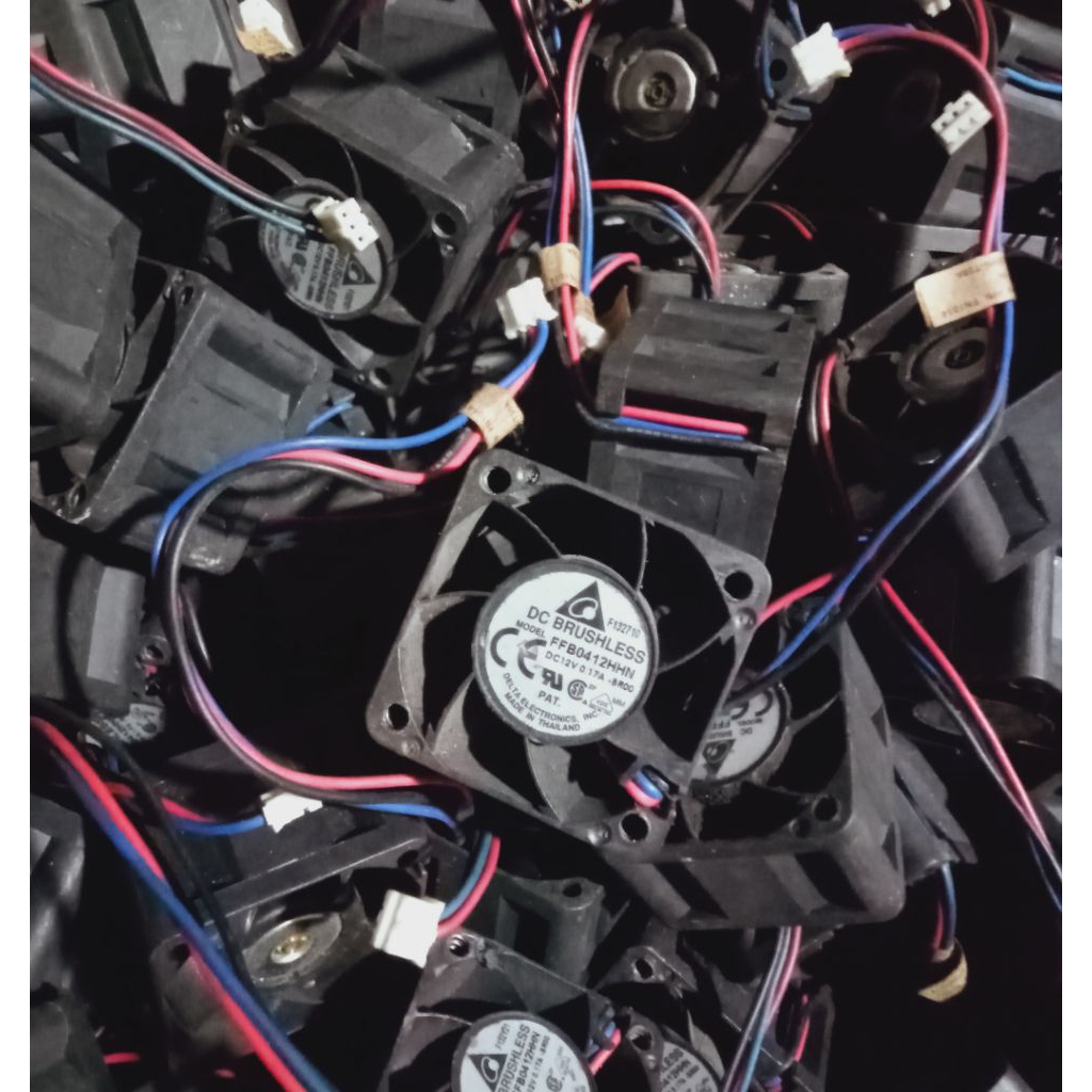 KIPAS FAN 4X4 12V 0.17A/20A T 2.8CM BEKAS