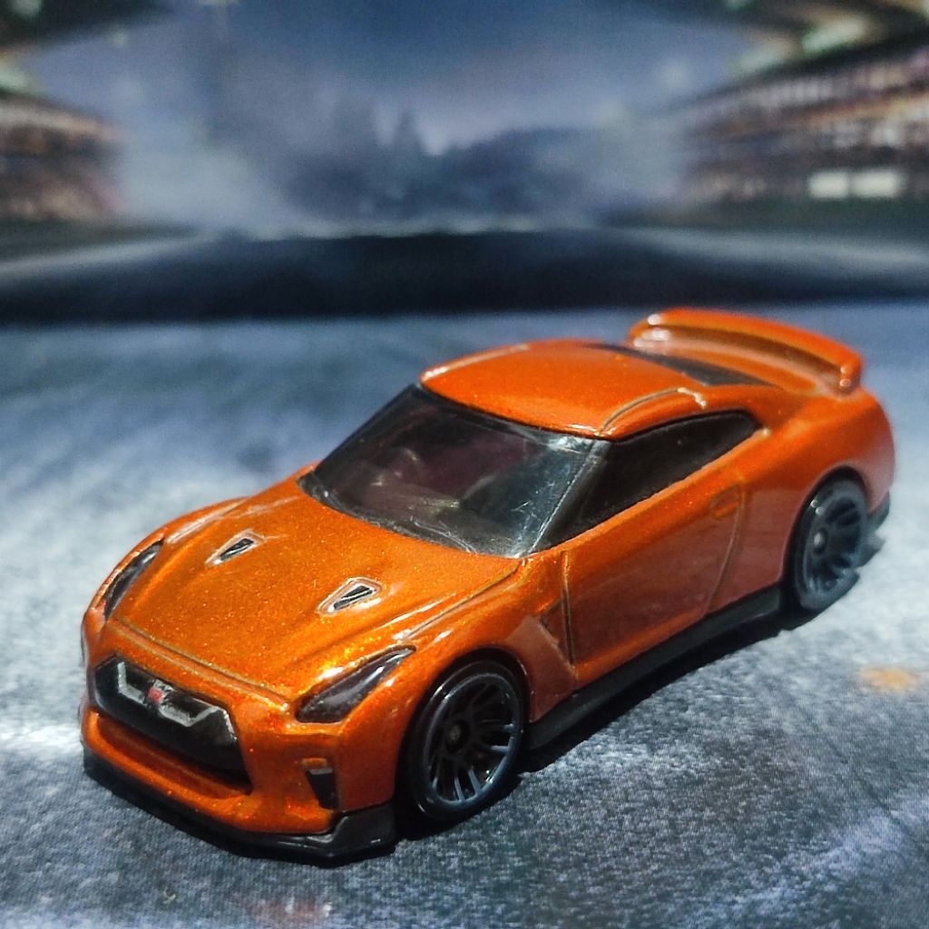 diecast hotwheels hot wheels  hw diecast replika nissan r35 r-35 orange oren loose