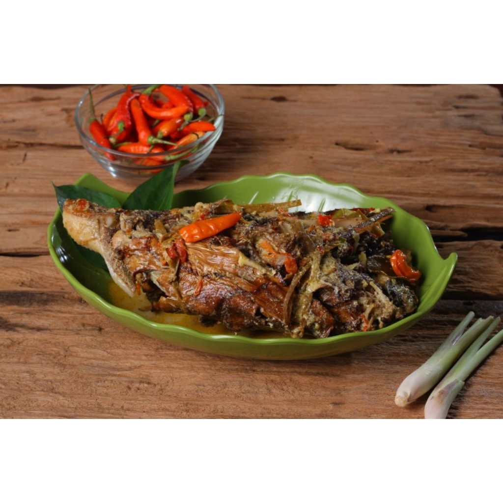 

Mangut kepala manyung (M)