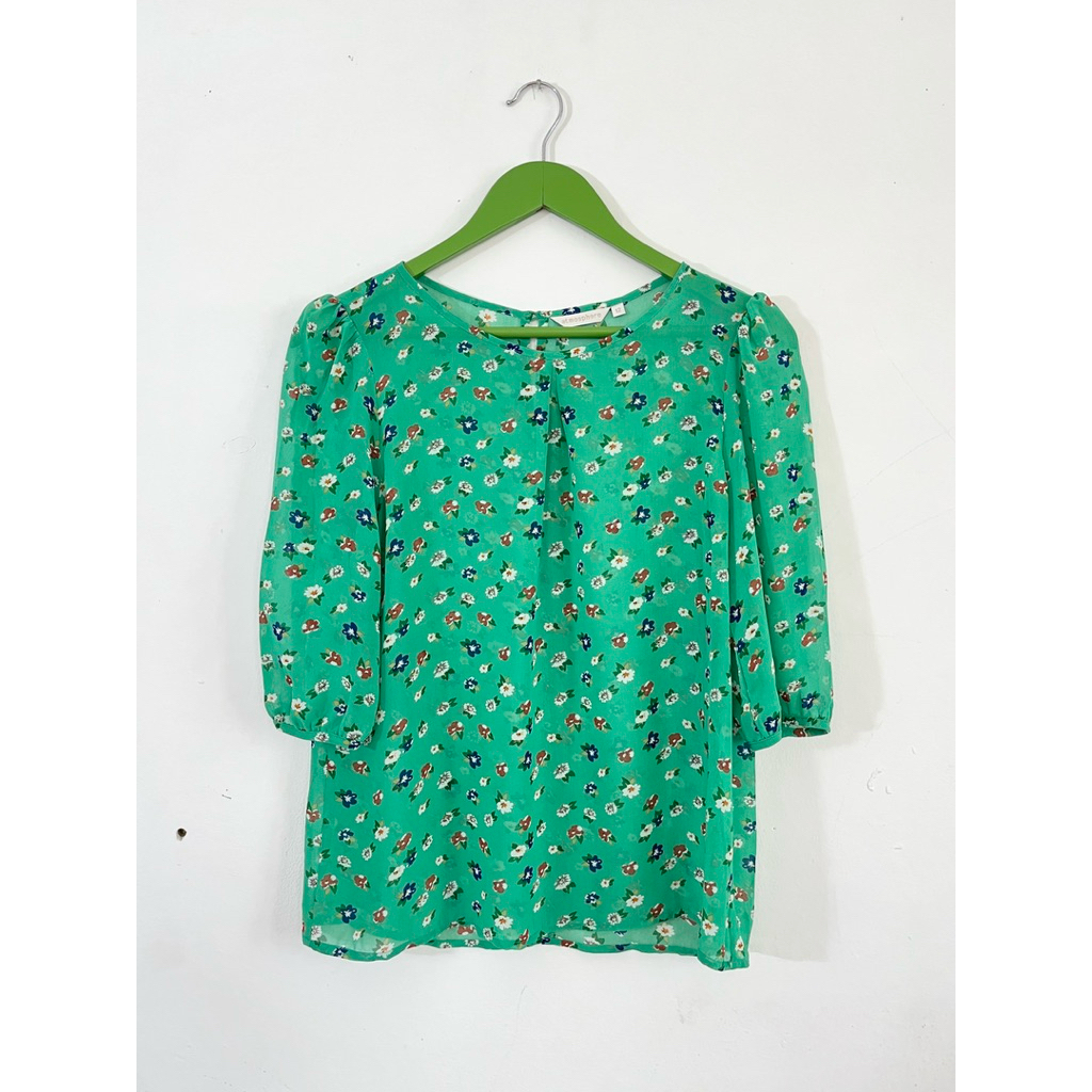Preloved Atmosphere Chiffon Blouse