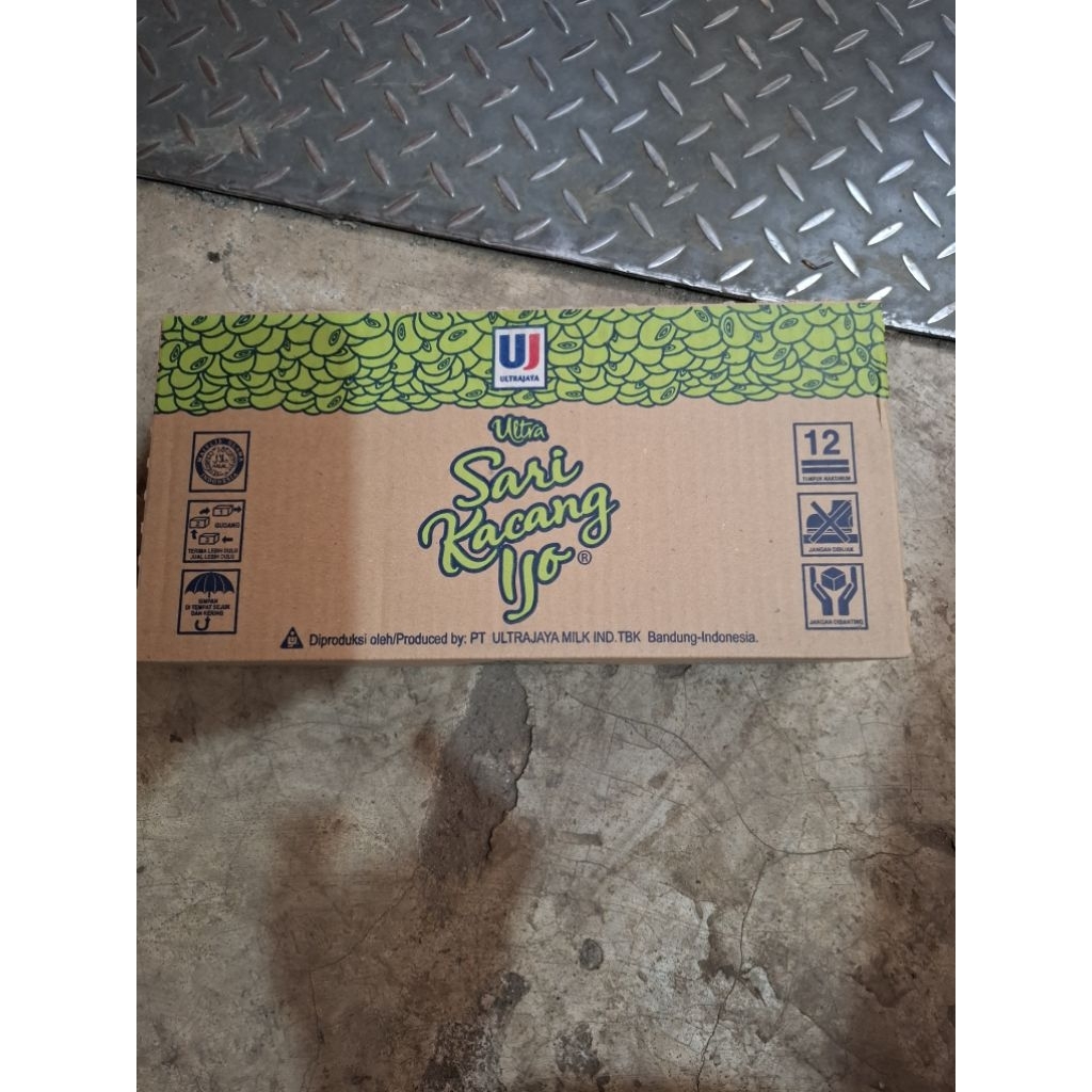 

ULTRA KACANG IJO 150 ML ISI 24 KOTAK