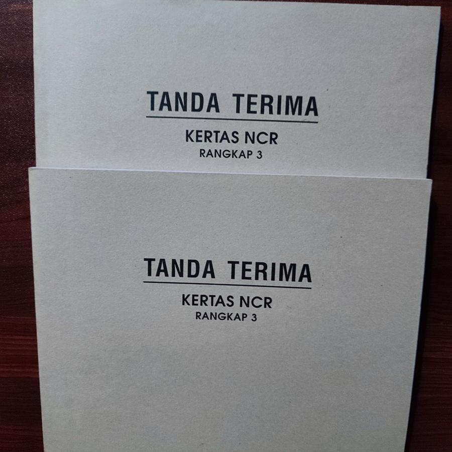 

BUKU TANDA TERIMA KURNIA, NCR, RANGKAP 3 / 3 PLY / 3 x 25