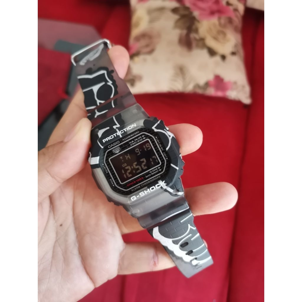 JAM TANGAN GSHOCK DW-5000SS-1DR