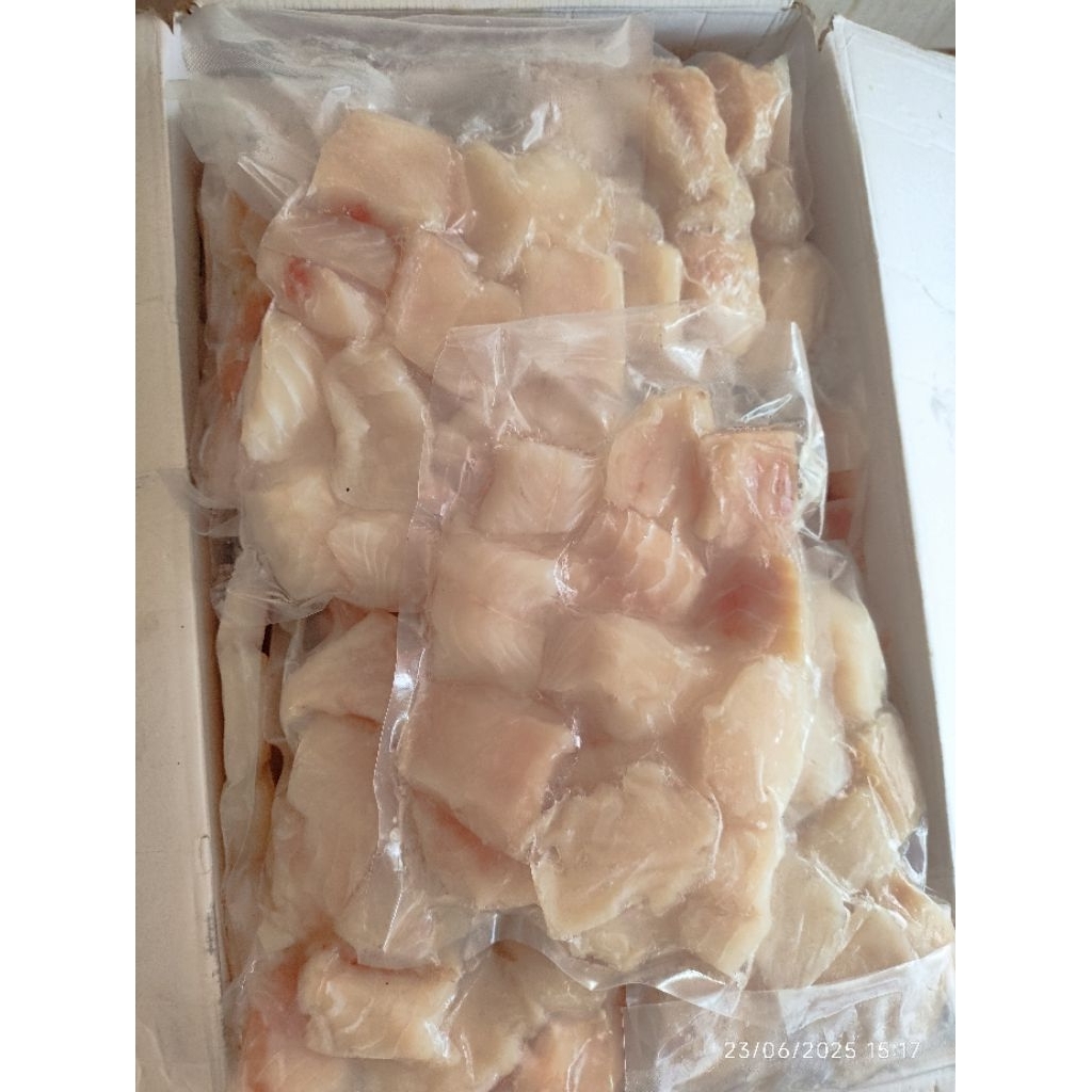 

Kakap Skinless Fillet 500gr Fillet Kakap Kakap Cube