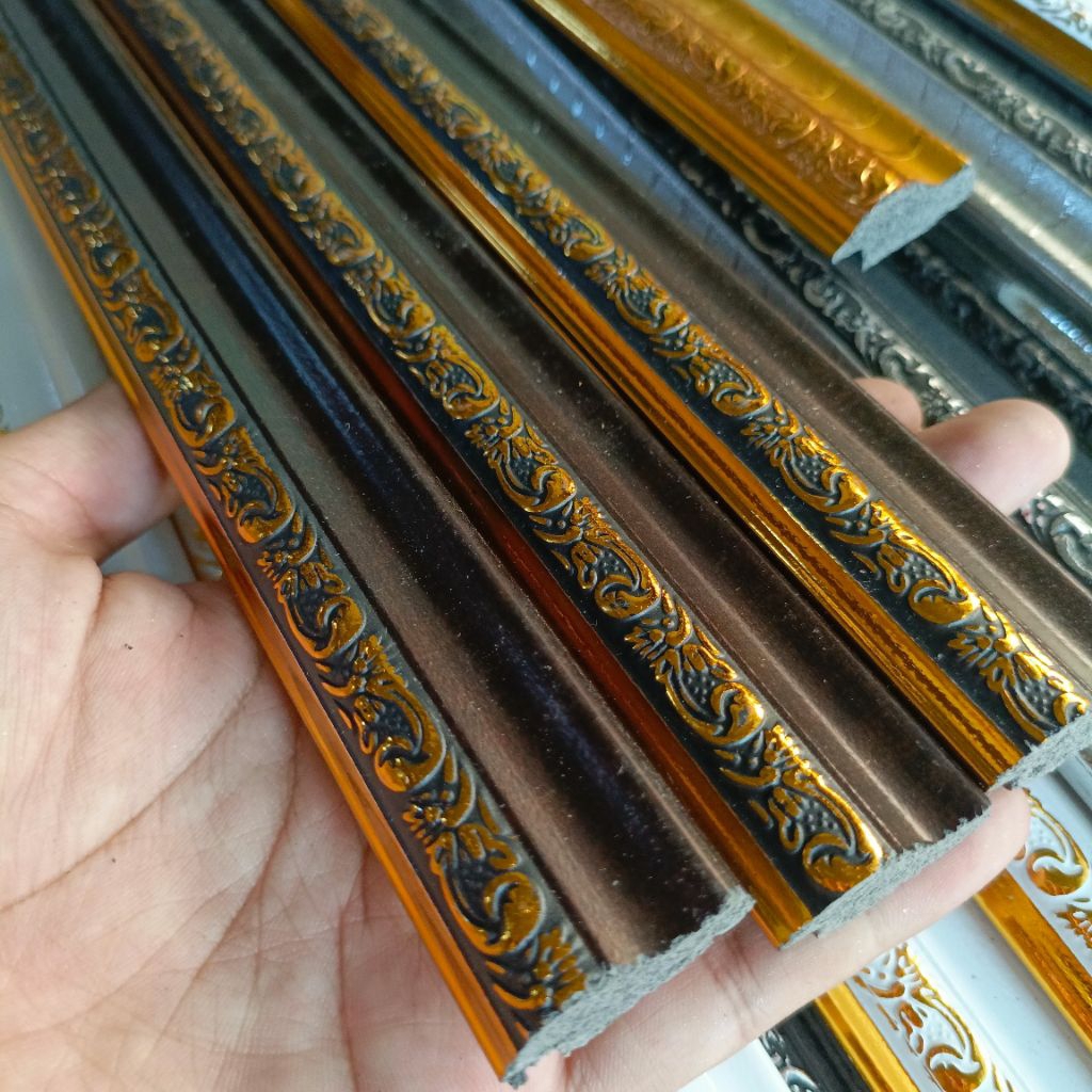 figura batangan 3cm COKLAT EMAS / lis plavon / figura 3d / batangan pigura ukir