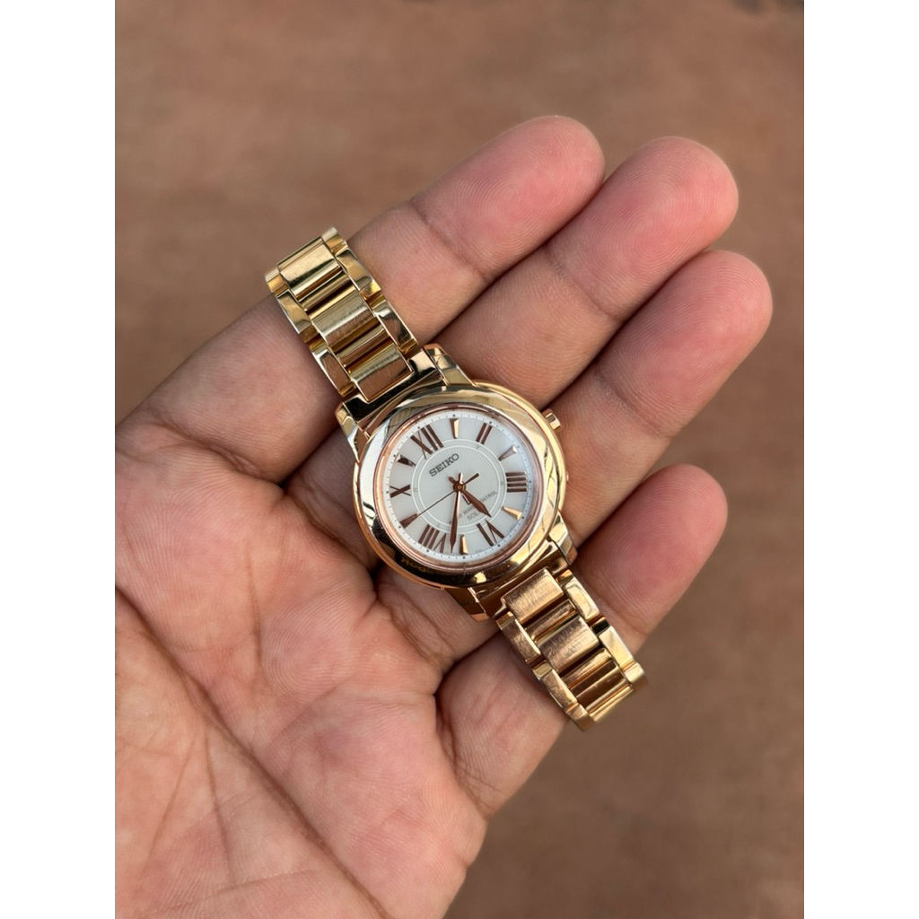 JAM TANGAN WANITA SEIKO LUKIA SOLAR LK 3B21 0AT0 RADIO WAVE CONTROL