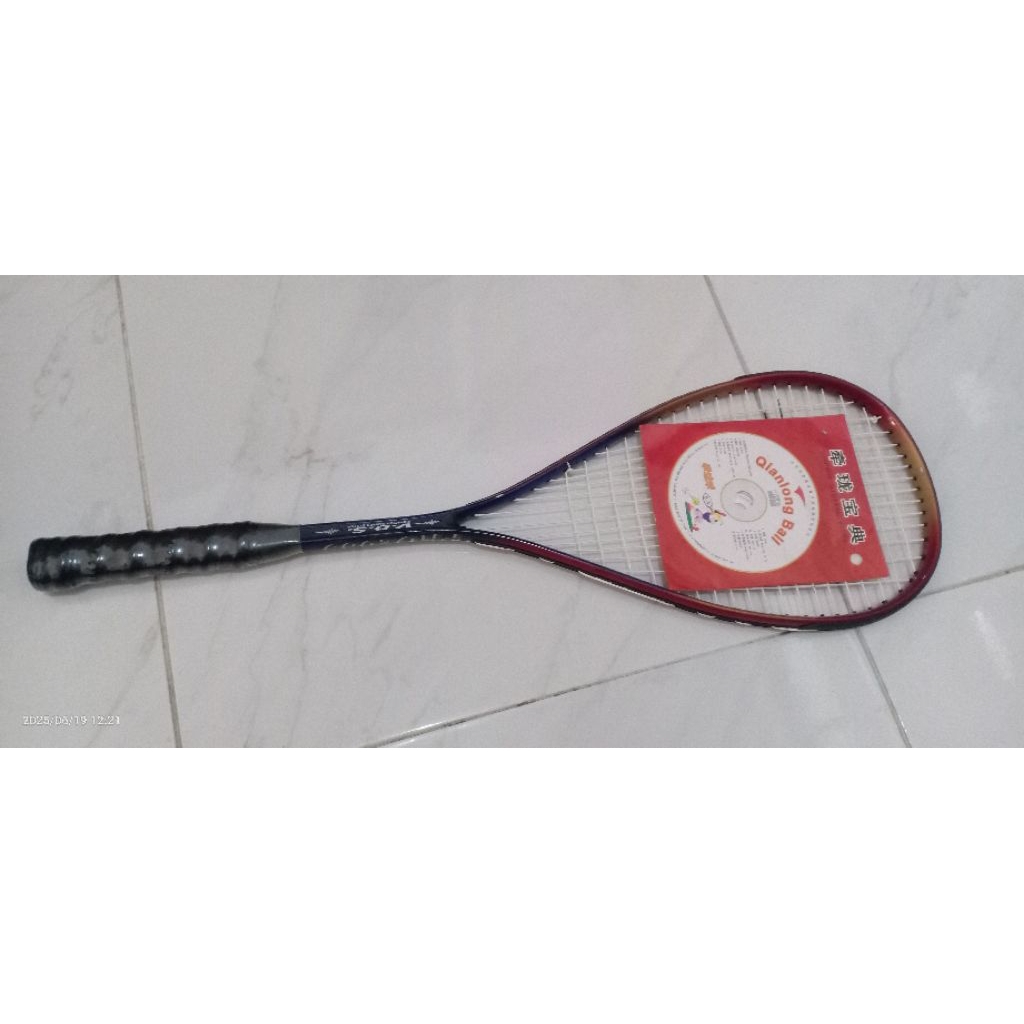 raket squash qianLong merah hitam