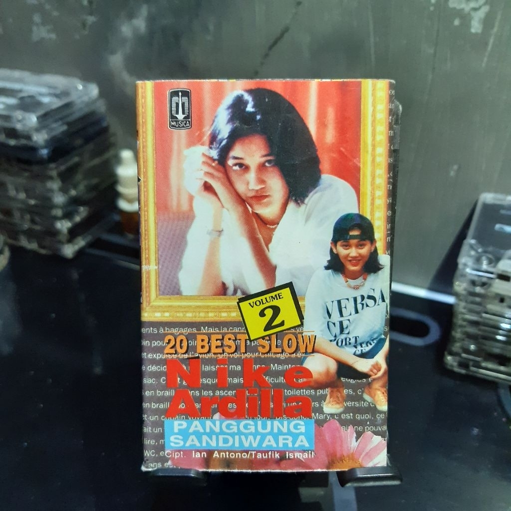 Kaset Pita Nike Ardilla 20 Best Slow Panggung Sandiwara Volume 2 Sandiwara Cinta baca deskripsi