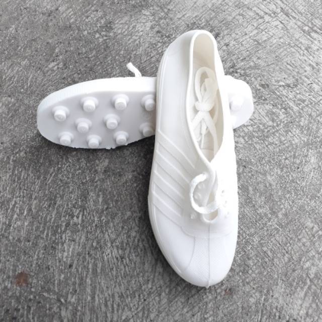 Sepatu AP Duri Putih / AP Boot Putih Sepatu Petani Sepatu AP Bola Sepatu AP cucuk