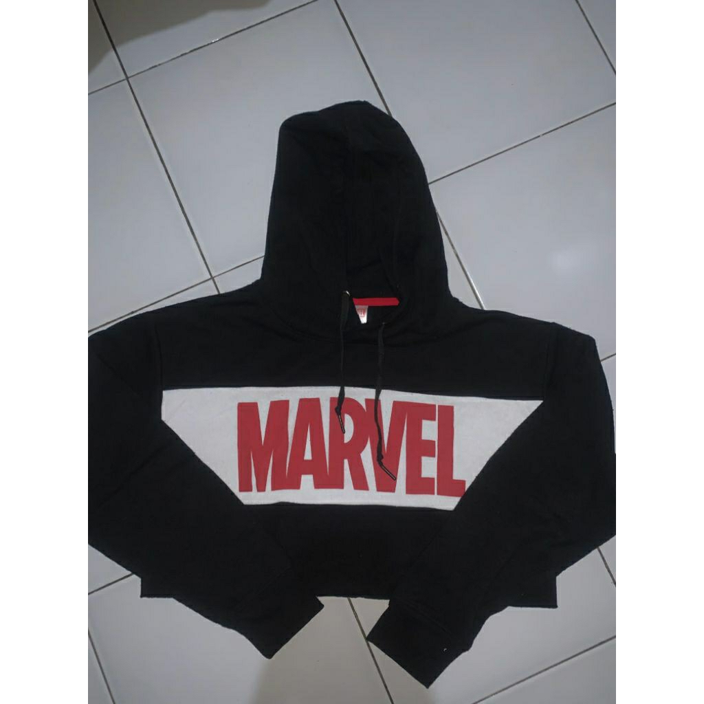 Preloved Hoodie Crop Marvel