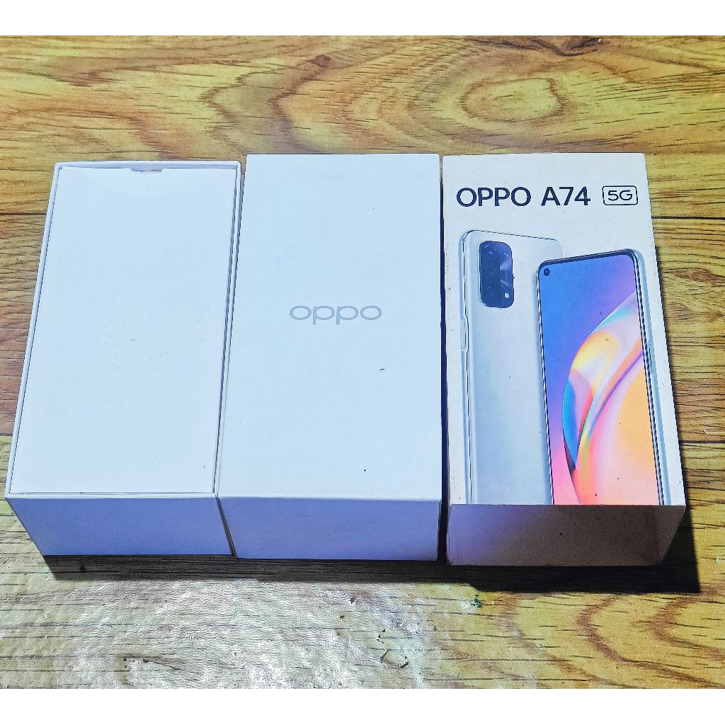 

KARDUS DUS BOX HP KONDISI SESUAI DI FOTO OPPO A74 5G ORIGINAL COPOTAN
