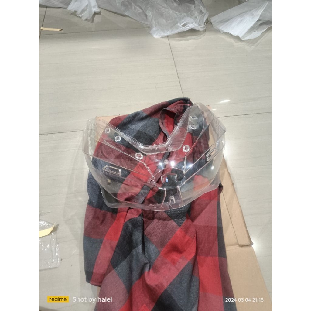 kaca lampu vario125 2023 2024