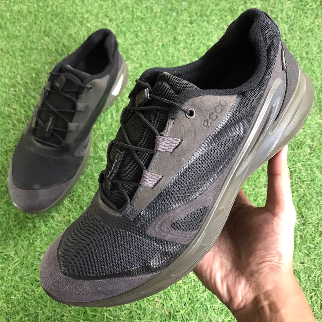 ECCO Biom Omniquest size 43 sneakers preloved