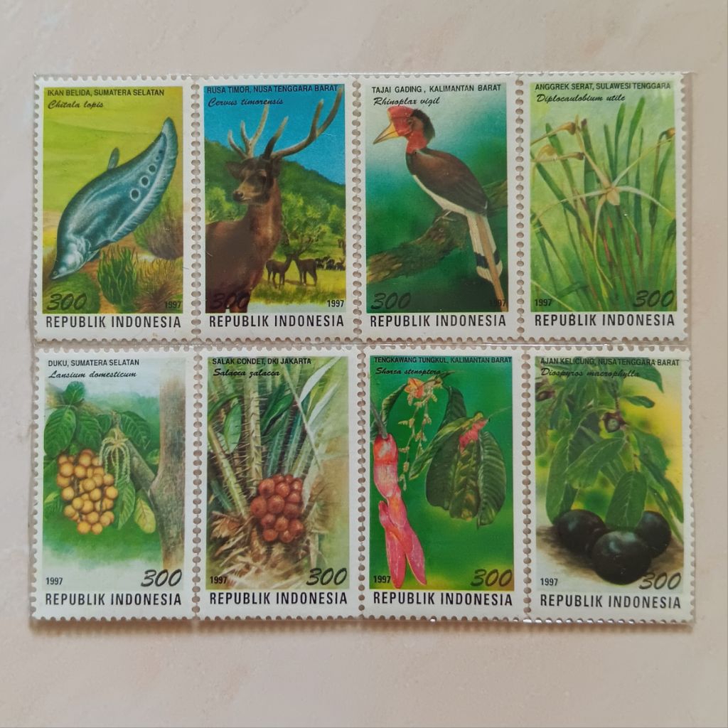 

(AC) Perangko Indonesia 1997 Cinta Puspa & Satwa Seri 5 Set 8 pcs Mint