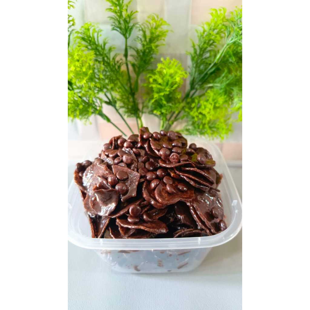 

Korzaln Makelar Pisang - 170 Gr Keripik Pisang Coklat Lumer Topping Almond Oreo Choco Keju Meses