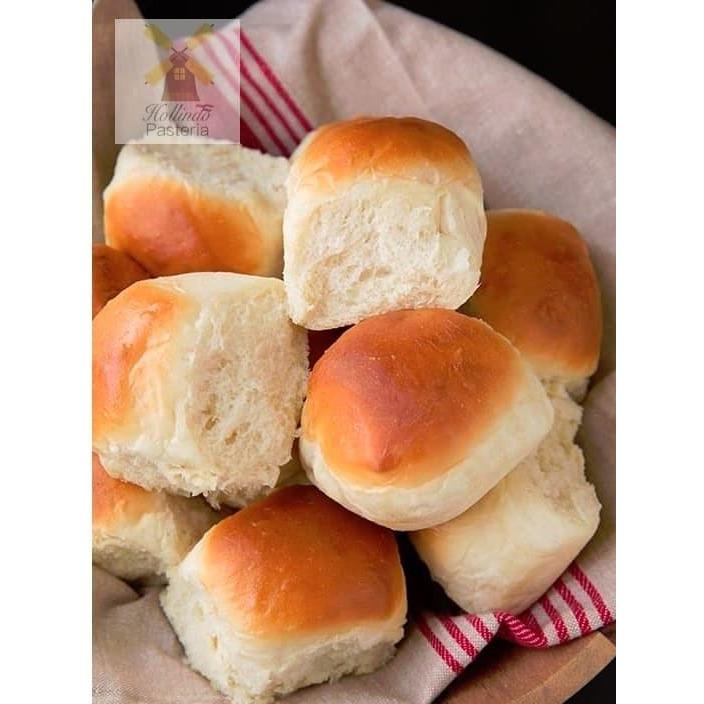 

Super Soft & Chewy Dinner Rolls 6 or 10 rolls