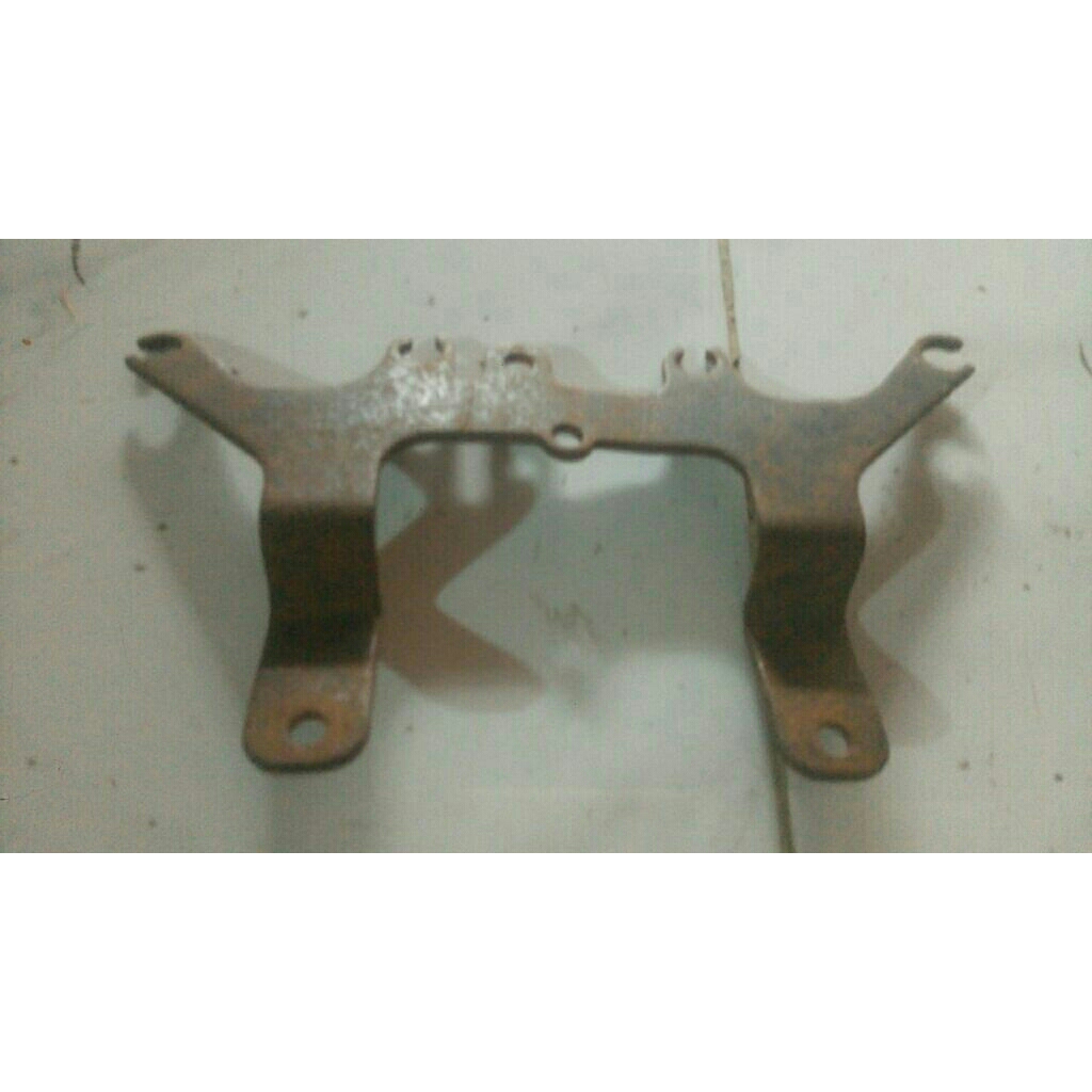 bracket dudukan speedometer trs katana