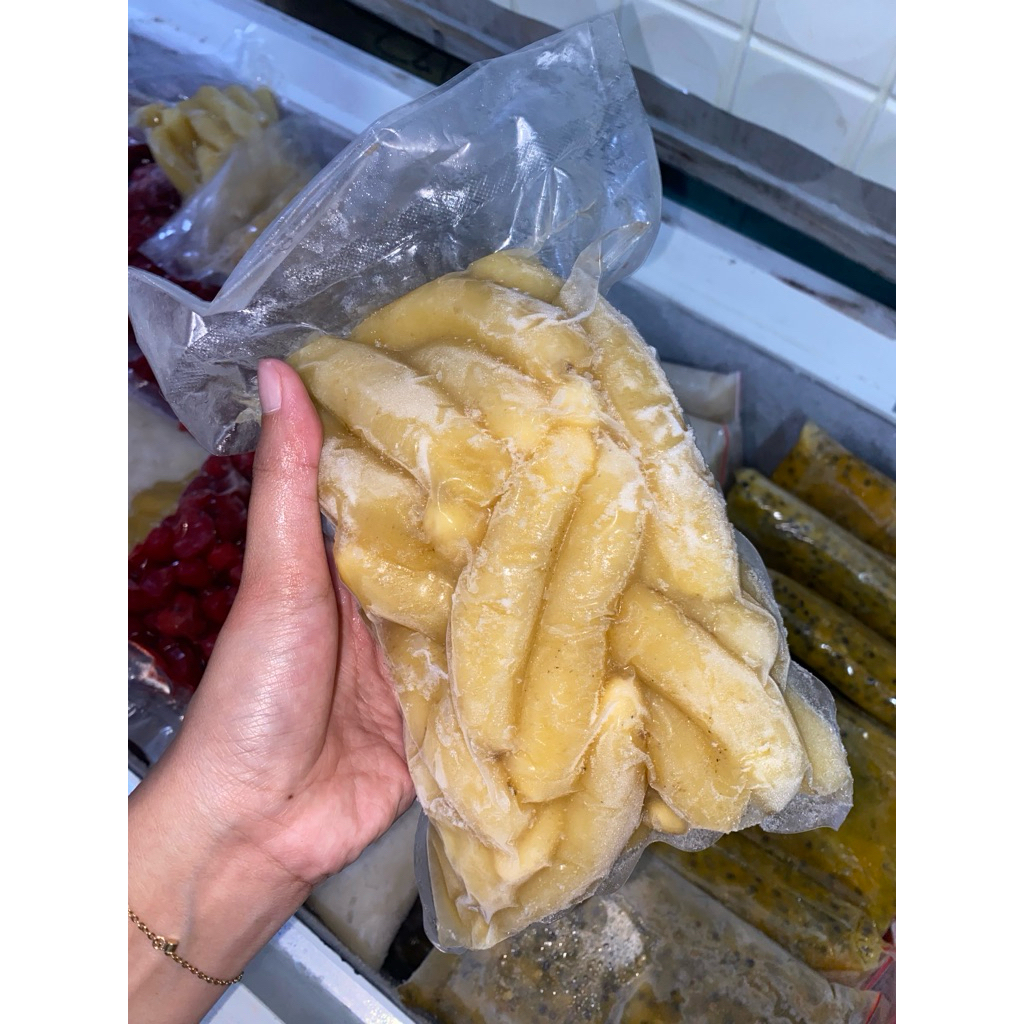

PISANG CAVENDISH FROZEN