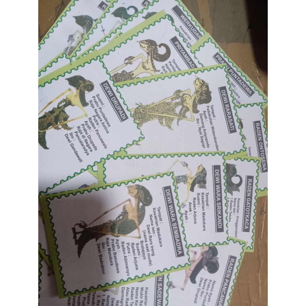 flash card kertas edukasi nama wayang keluarga pandawa