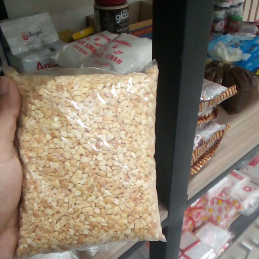 

kacang toping sangrai