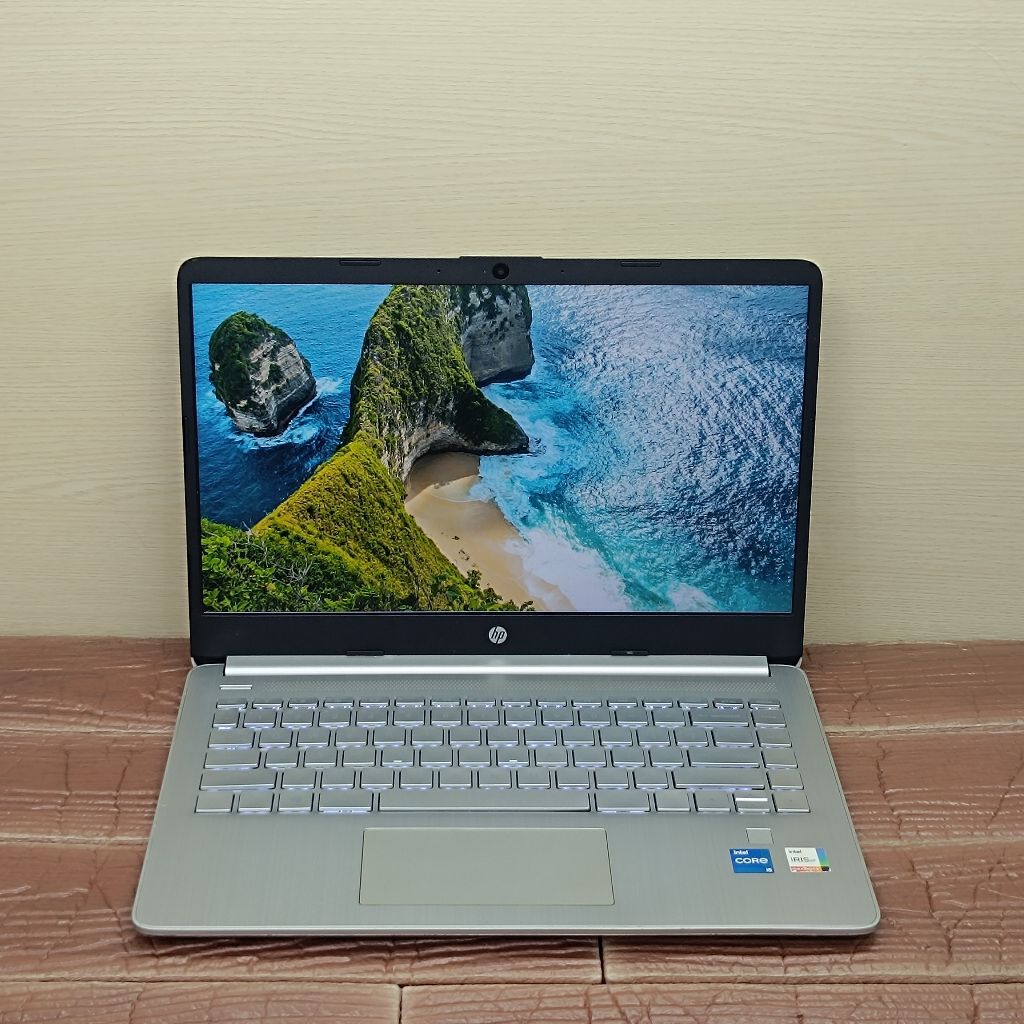 Laptop HP 14s dq5000TU Intel Core i5-1240P RAM 8GB SSD 512GB GEN12
