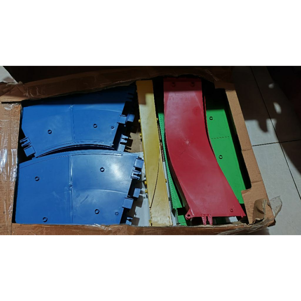 Track / arena Tamiya 2 jalur