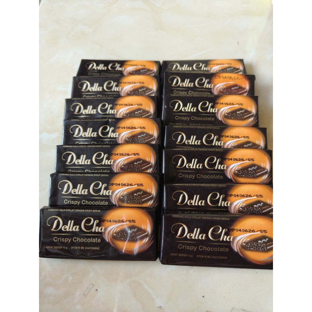 

(10 pcs) COKLAT JADUL DELLA CHA