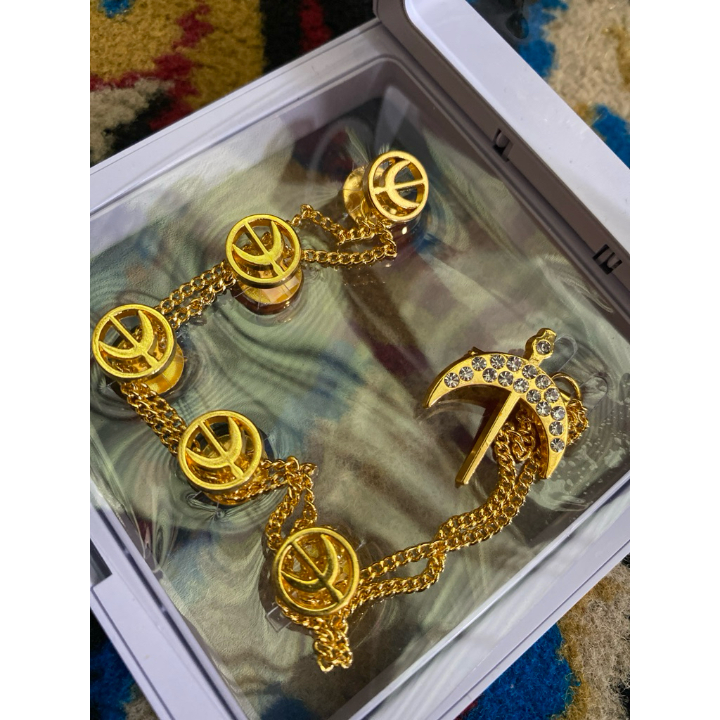 Butang ERLAH baju melayu cowok