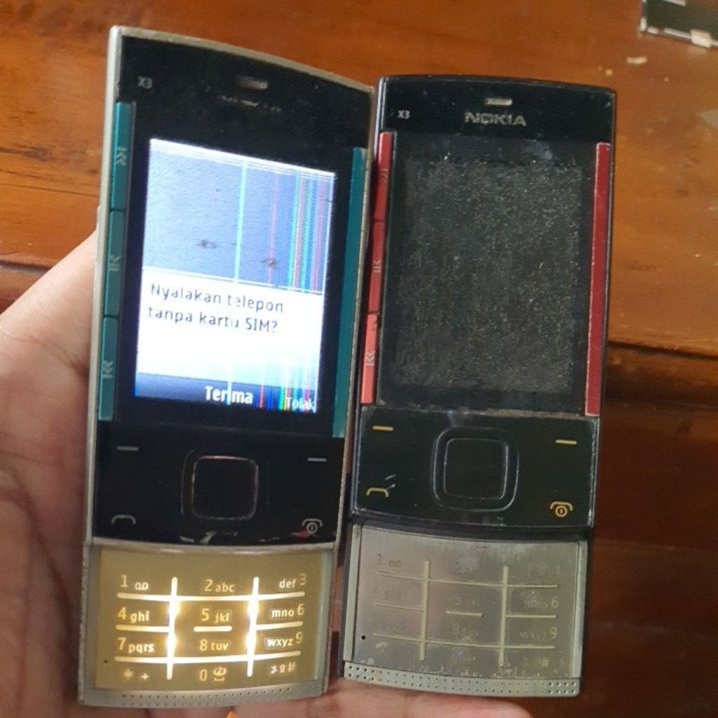 Bahan 2 unit Nokia X3 Slide Murah