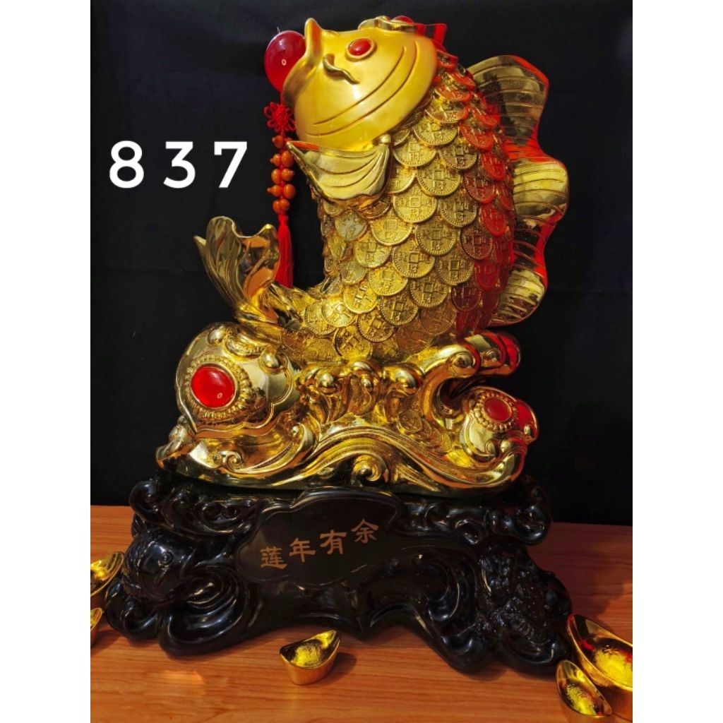 Pajangan Fengshui Ikan Koi Mas / Patung Ikan Koi Mas / Patung Fengshui Hoki (837)