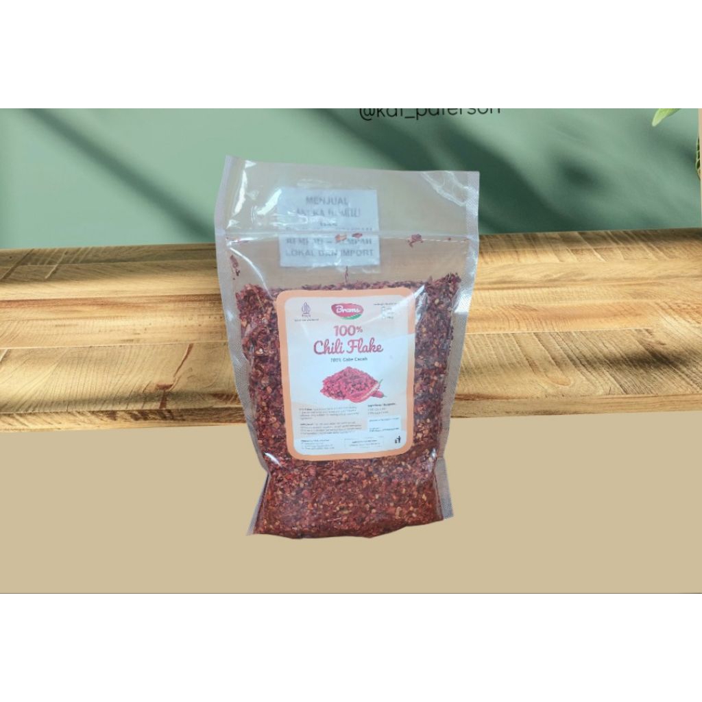 

Chili flake/cabe cacah kering