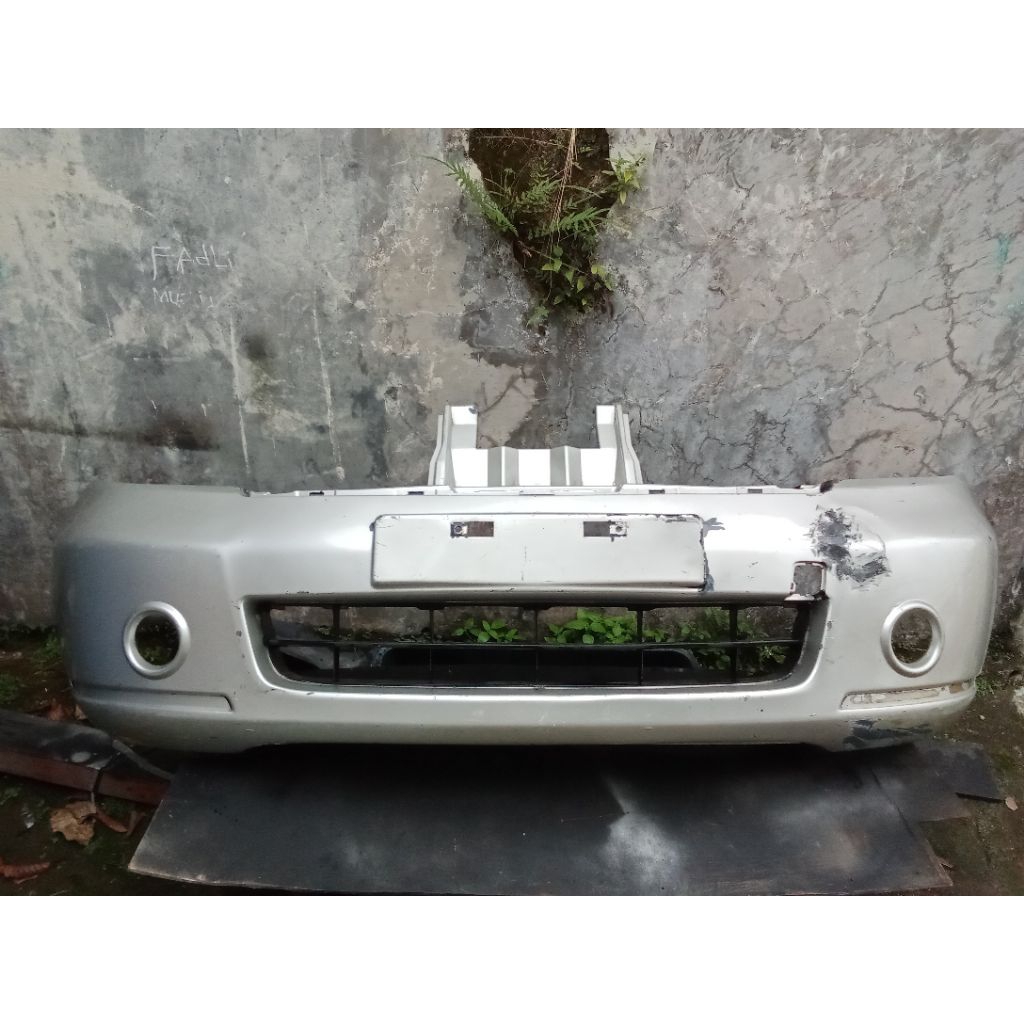 Bumper Bemper Depan Nissan Grand Livina Ultimate Original