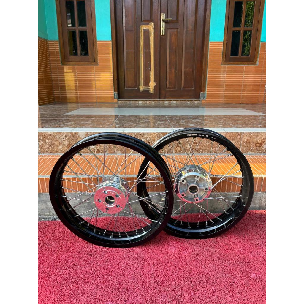 Roda Supermoto Vixion Ukur 250/350 Ring 17 Baru Tanpa Ban Untuk Vixion New NVL/NVA