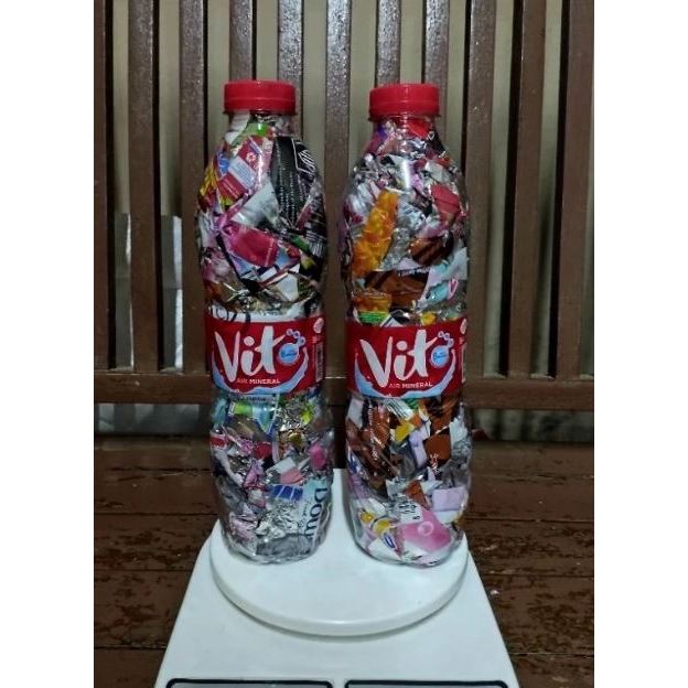 ecobrick botol vit 600ml padat murah ramah lingkungan