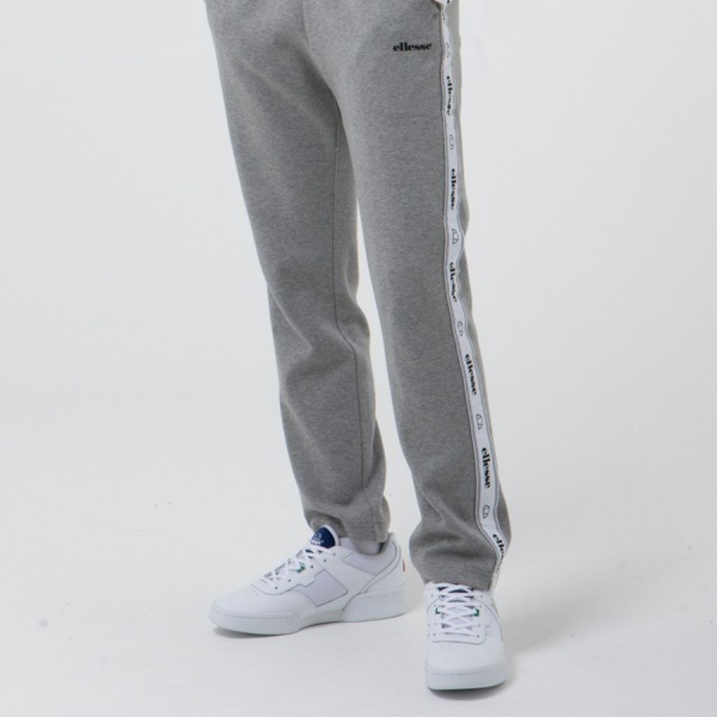 Celana panjang sweatpants Ellesee tapped