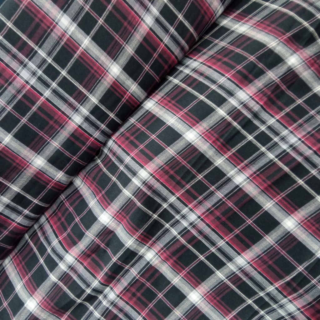 KAIN KATUN FLANEL KOTAK PREMIUM GARMENT HITAM MERAH