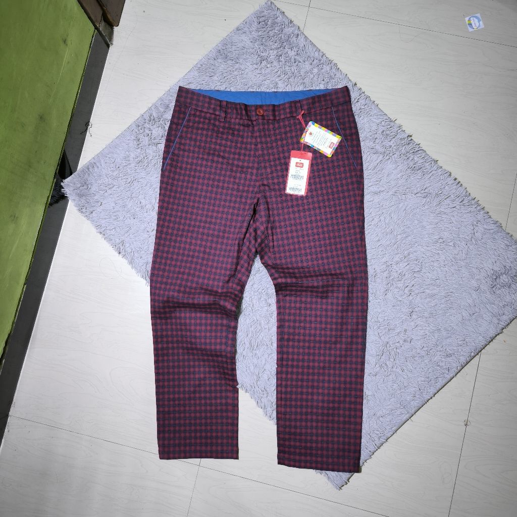 jdx golf chinos Tartan pants sz 33 slim. barang original new ya