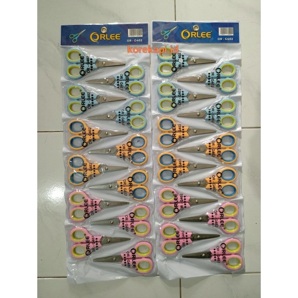 

Gunting Kecil Renteng (1 Renteng 12 pcs)