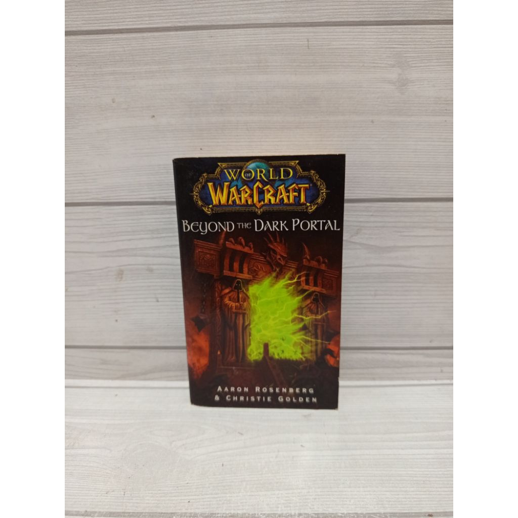 NOVEL INGGRIS Beyond the dark portal by aaron rosenberg