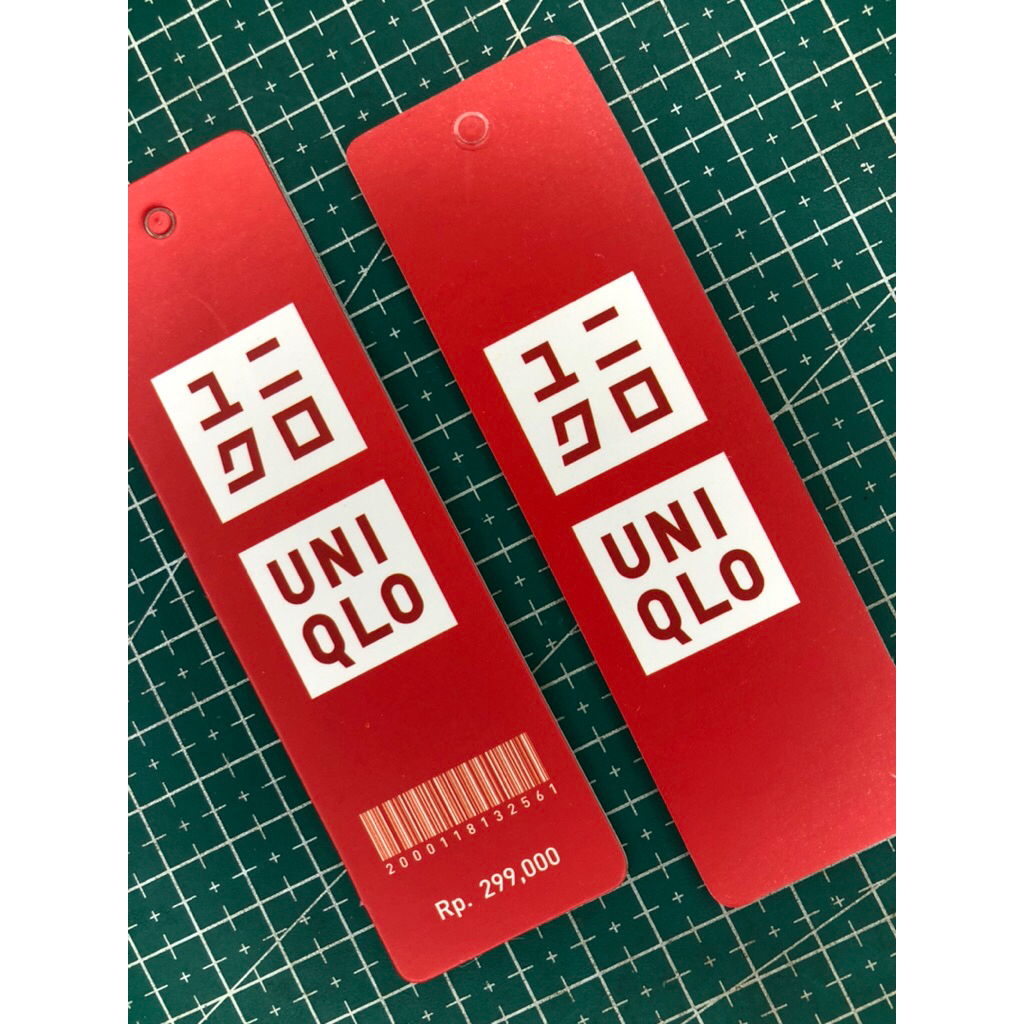 

UNIQLO OLD RED SERIES TAG PRICE BARCODE SUPER TEBAL SUPER PREMIUM CO 1X DI KIRIM 600PCS