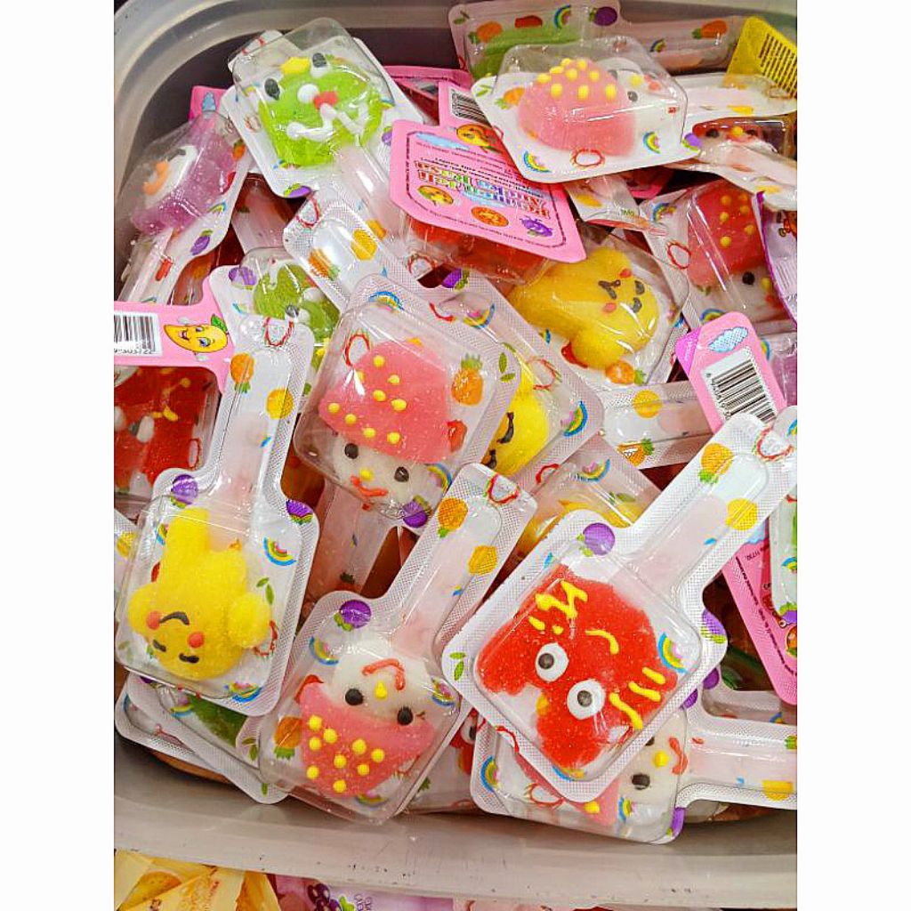 

Permen Jelly Aneka Rasa , Permen Yupi Lolipop Gummy Lembut Ennak