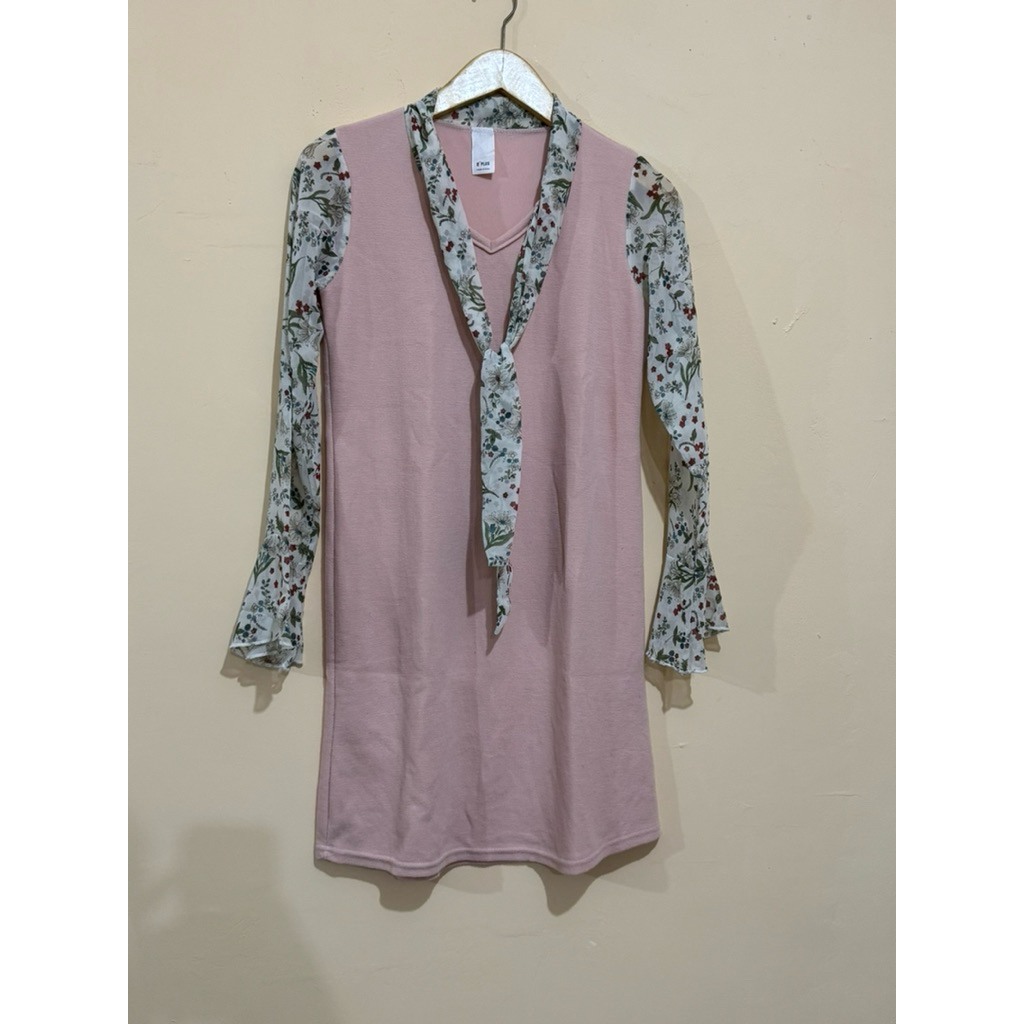 Preloved/Thrift Floral Tunik Midi Dress e plus Korean Style