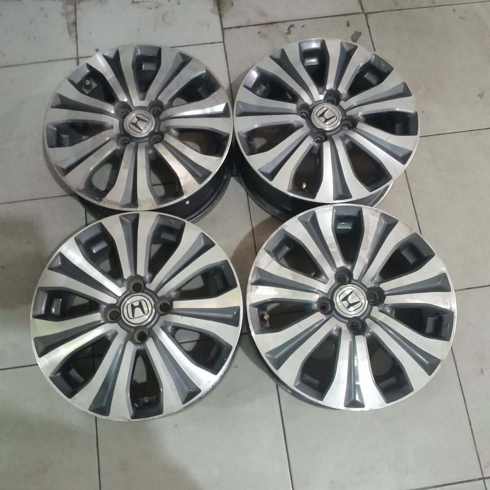 VELG MOBIL ORI STD FREED RING 15 LEBAR 5,5 PCD 4X100 ET45 BRIO